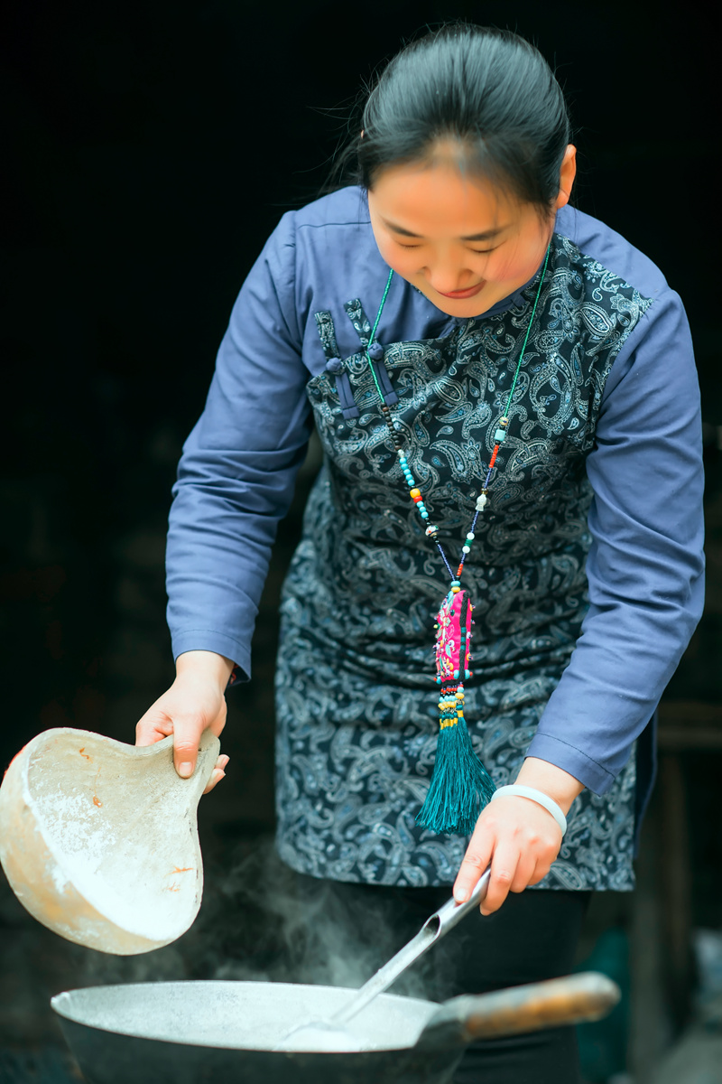 走进沂蒙女孩神秘的绣房---沂蒙山民间刺绣