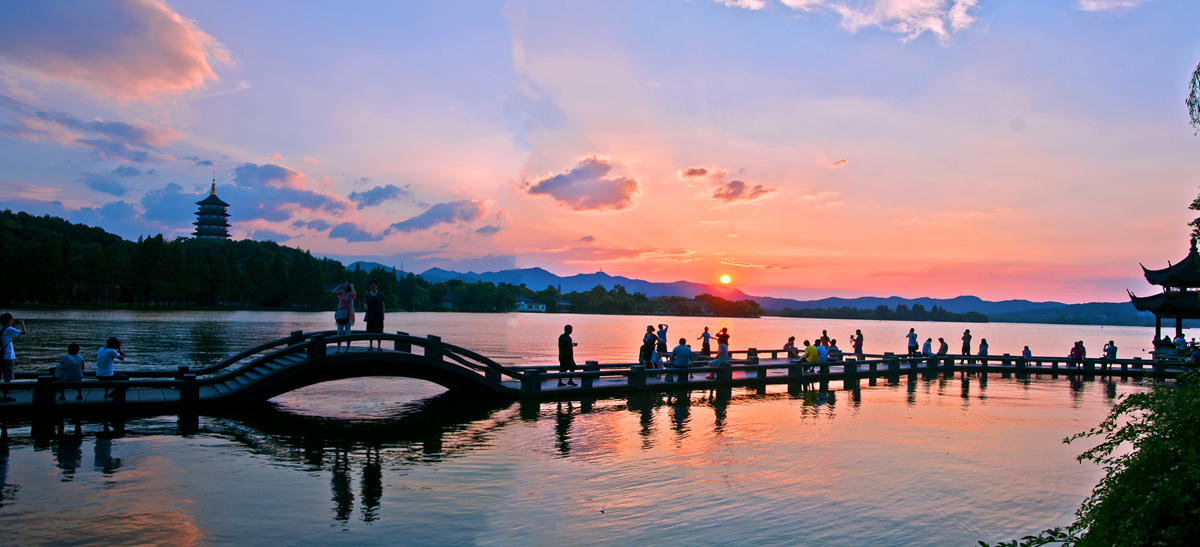 杭州西湖十景之:雷锋夕照